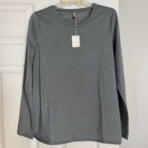 NWT-Metallic Charcoal Banana Republic Signature Tee